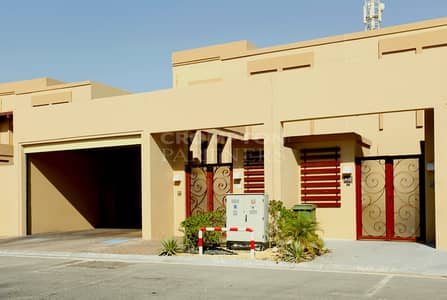 4 Bedroom Townhouse for Rent in Khalifa City, Abu Dhabi - Great Family Home | Spacious | Vacant | Call Now