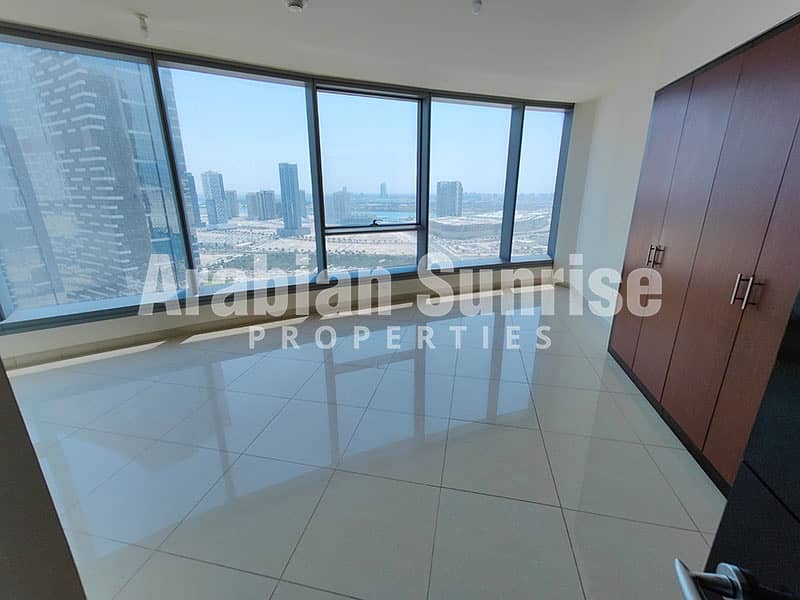 4 Sun-Tower-3BR-2806-Bedroom1. jpg