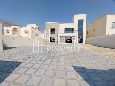 5 Bedroom Villa for Sale in Al Shamkha, Abu Dhabi - 798105b3-607e-48ea-88dd-376c0c5f6406-property_photographs-WhatsApp-Image-2024-11-13-at-2.49. 16-PM. jpeg