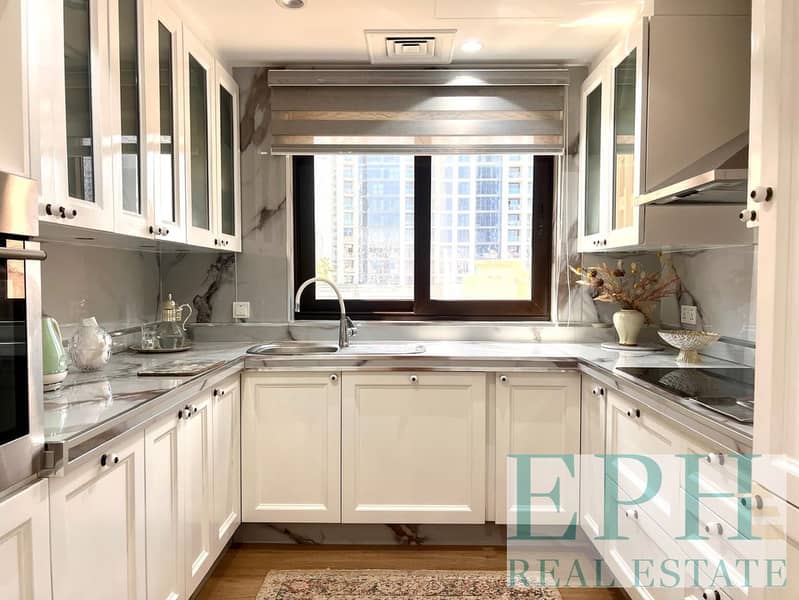 9 kitchen. jpg