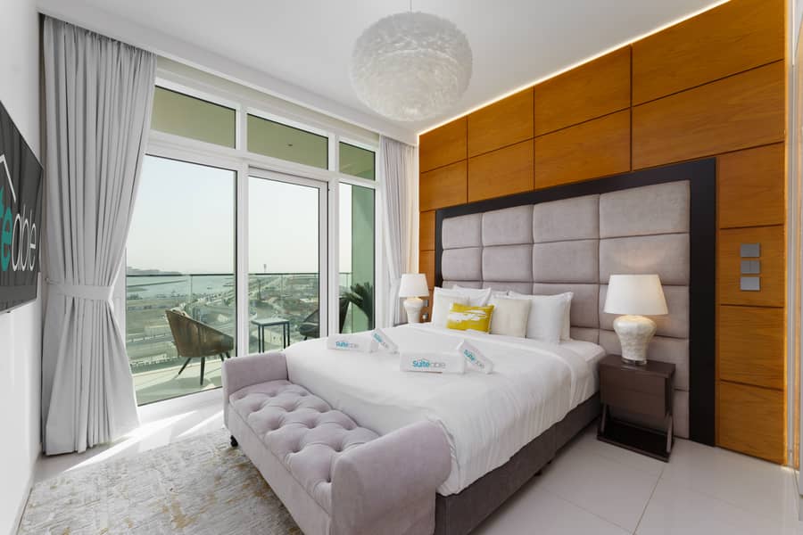 Elegant seaside living 3-bedroom Emaar Beachfront - Image 11