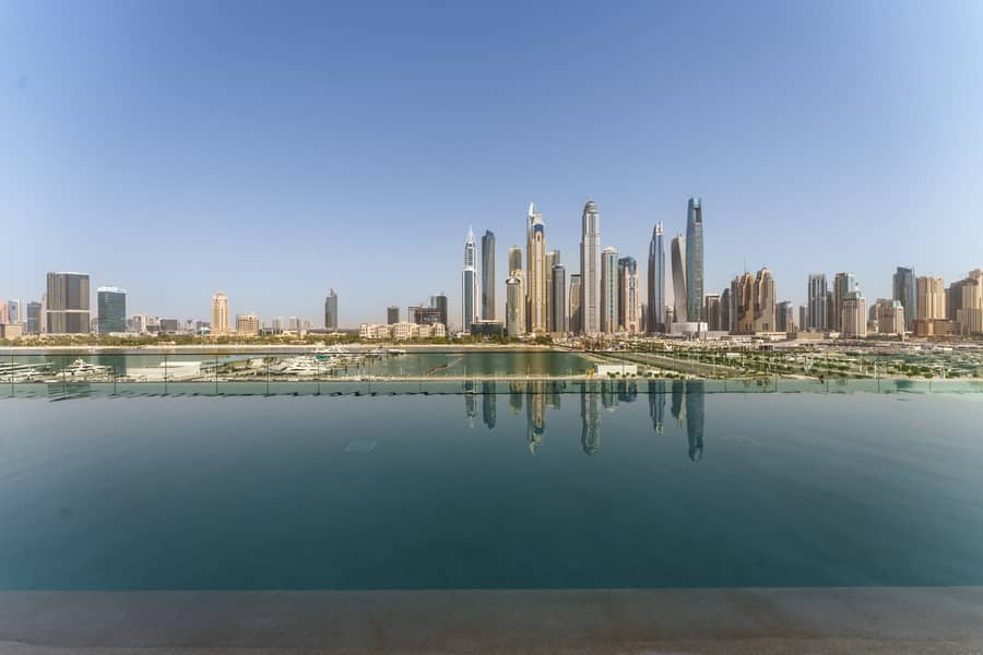Elegant seaside living 3-bedroom Emaar Beachfront - Image 32