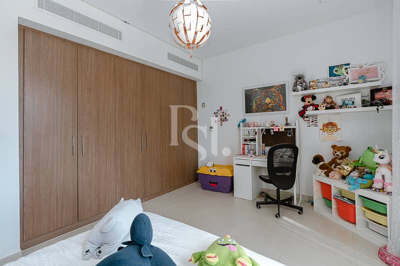 4 yas-acres-yas-island-abu-dhabi-bedroom (7). JPG