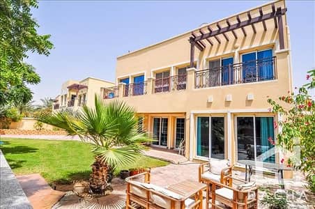 UNIQUE VILLA! / 5BR + Maids / Landscaped UNIQUE VILLA! / 5BR + Maids / Landscaped