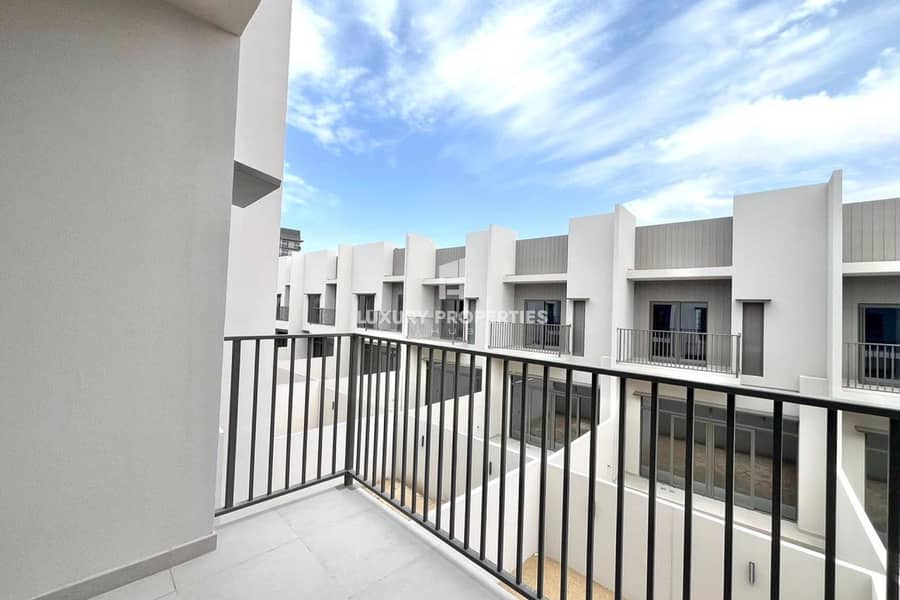 تاون هاوس في تاون هاوس ماج آي،MAG City،دستركت 7،مدينة محمد بن راشد 2 غرف 2800000 درهم - 10216395