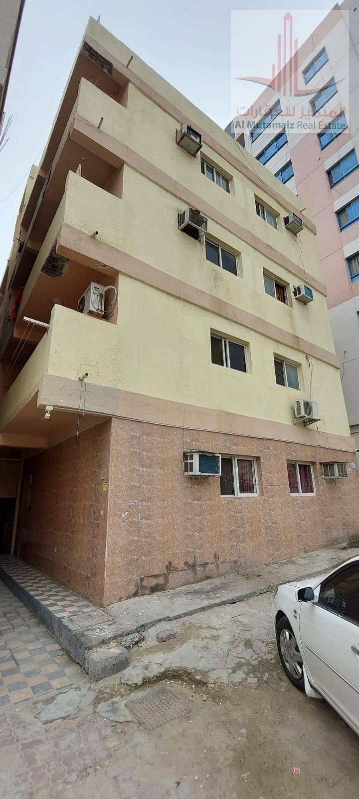 位于阿尔吕梅拉 4 卧室的住宅楼 1500000 AED - 7940191 位于阿尔吕梅拉 4 卧室的住宅楼 1500000 AED - 7940191