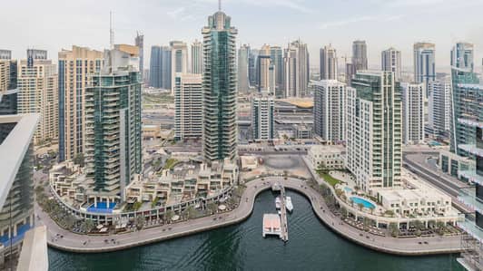Spacious Apartment at Marina Tower with Panoramic Marina View Spacious Apartment at Marina Tower with Panoramic Marina View