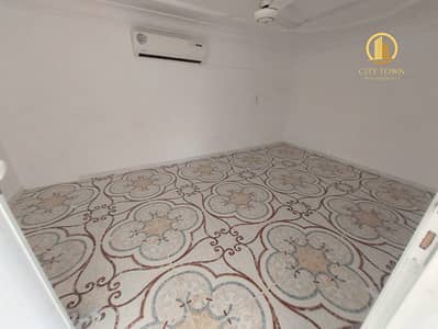 Spacious!5bedroom villa big hall inside ac inside parking al sabkha sharjah