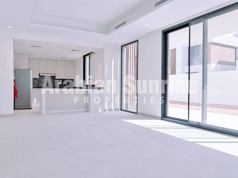 The-Dunes-4BR-V-280-Dining. jpg The-Dunes-4BR-V-280-Dining. jpg