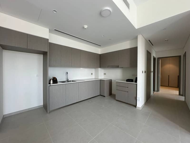 7 Kitchen. jpeg