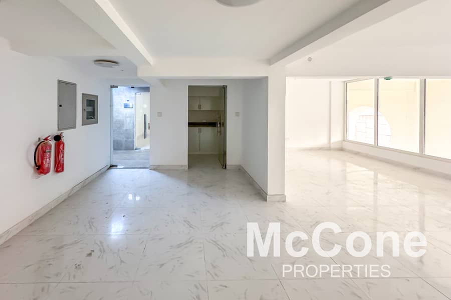 Офис в Аль Карама，Здание Али Салам B2, 85000 AED - 10231719