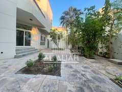 فیلا في المرور 5 غرف 280000 درهم - 10233973