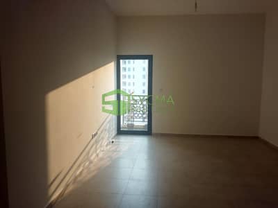 High Floor| Ready to Move in| Maintained