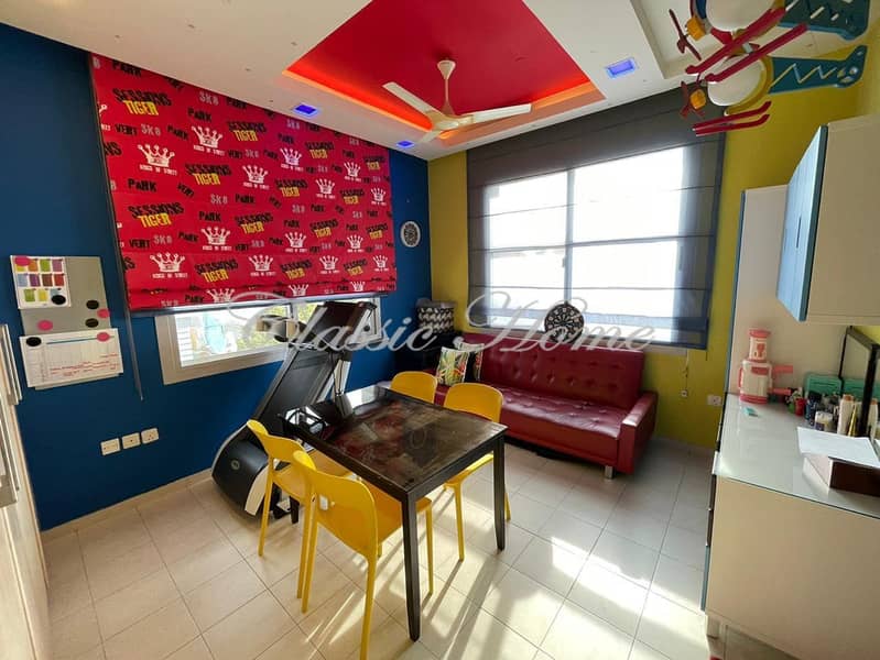 15 Bedroom 2. jpg