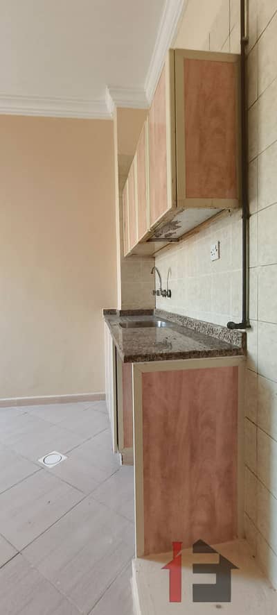 READY TO MOVE STUDIO SPLIT AC CENTRAL GAS ONLY FAMILY &JUST IN 15K*YARMOOK