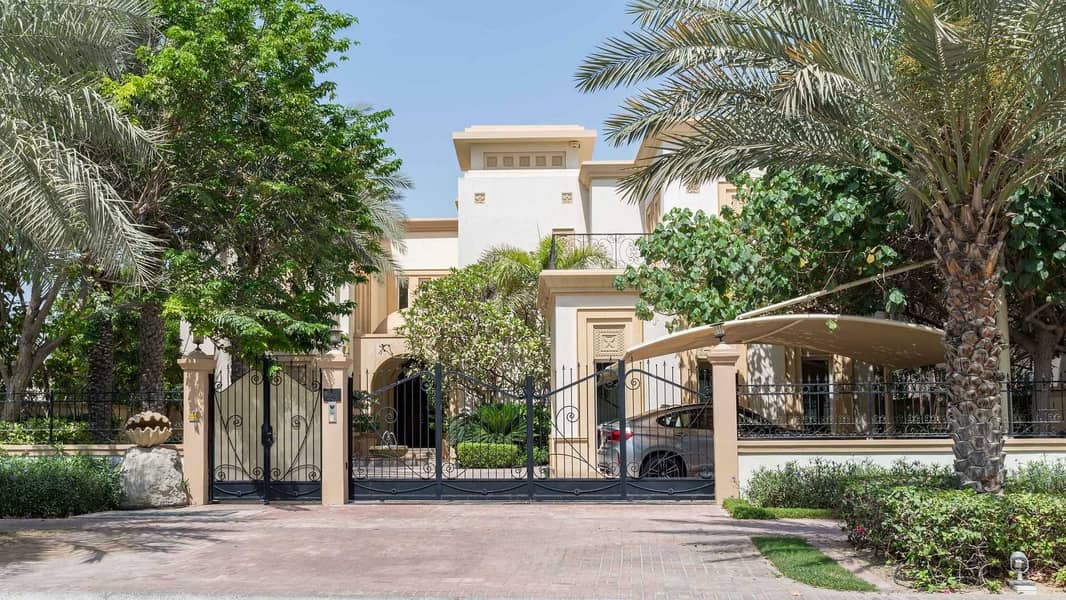 Pristine Six-Bedroom Villa in Emirates Hills