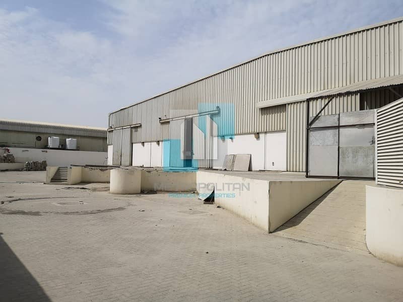 Large Warehouse available now - Al Quoz4 for sale