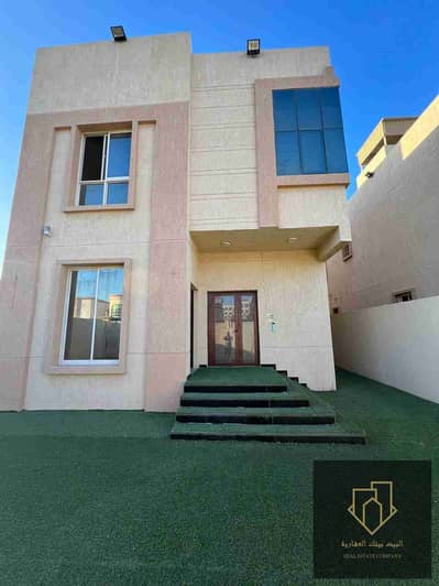 For lovers of entertainment and comfort, get a villa in an excellent location in Al Mowaihat 3 area in Ajman, with a special location very close to Sheikh Mohammed bin Zayed Road.