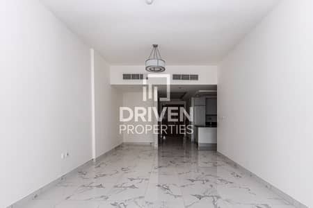 2 Bedroom Apartment for Rent in Business Bay, Dubai - High Floor | Spacious Unit | Panoramic Views