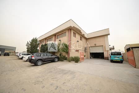 Vacant Warehouse with Office and Mezzanine Vacant Warehouse with Office and Mezzanine