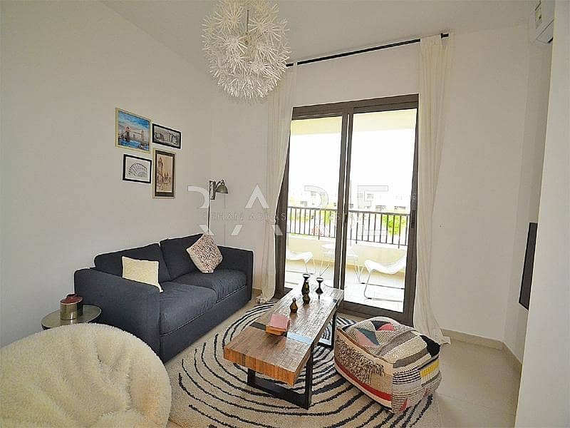 11 4  Bedroom + Maids Very Close to Pool and Park ( Corner Unit )