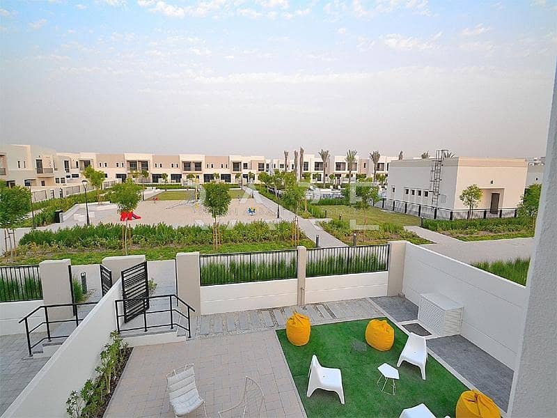 22 4  Bedroom + Maids Very Close to Pool and Park ( Corner Unit )