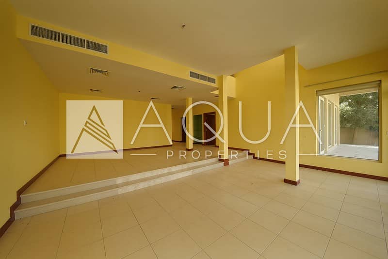 Large Plot | Single Row Landscaped Villa Large Plot | Single Row Landscaped Villa
