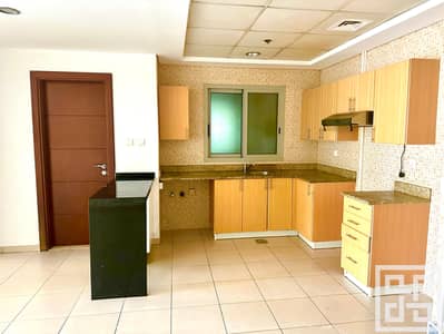Spacious | Open Kitchen | High Floor