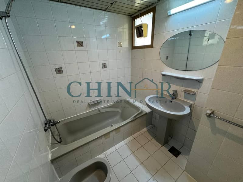 8 172cc2fc-0812-40e3-ace8-3ce96762e20f. jpg
