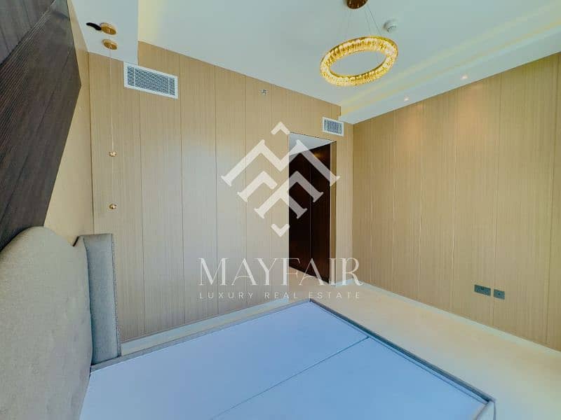 17 Untitled design - 2024-11-25T114518.392. png