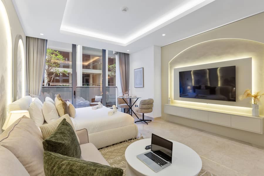 Sterling East 107 Luxury Living Studio in the Heart of Business Bay