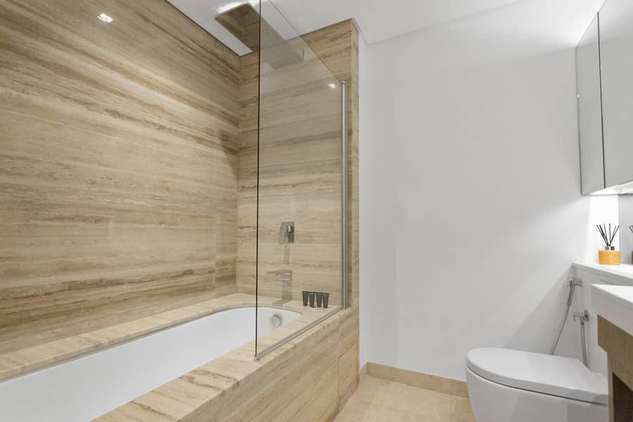 Sterling East 107 Luxury Living Studio in the Heart of Business Bay - Image 13