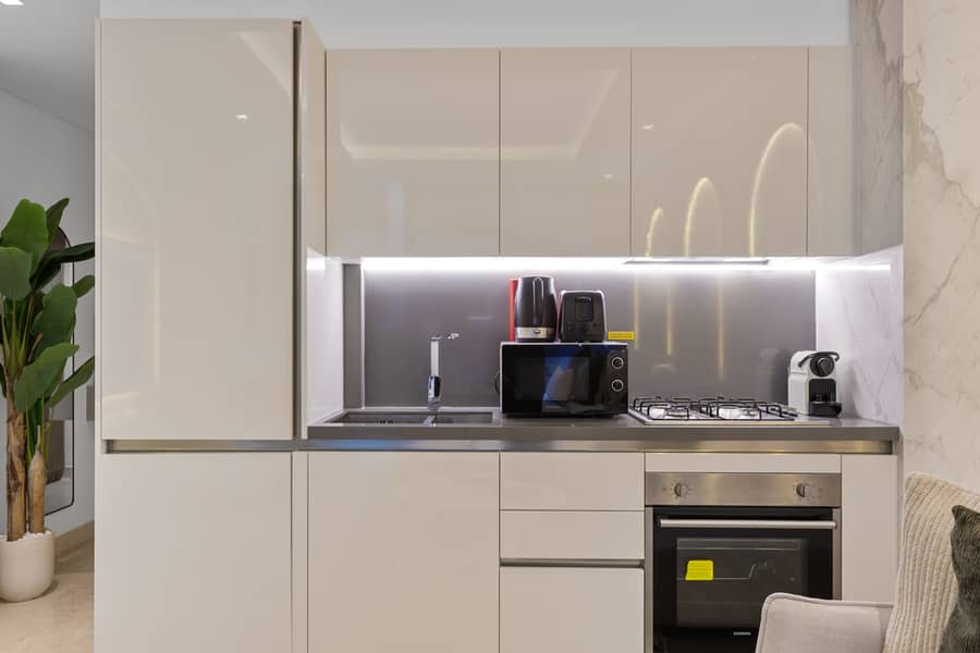 Sterling East 107 Luxury Living Studio in the Heart of Business Bay - Image 14