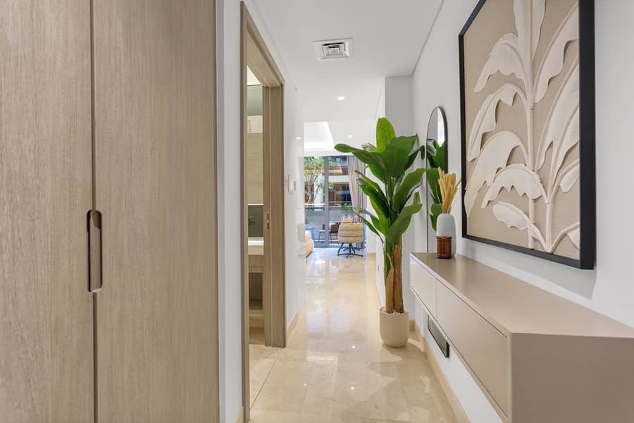 Sterling East 107 Luxury Living Studio in the Heart of Business Bay - Image 16