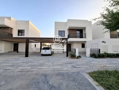 4 Bedroom Villa for Sale in Yas Island, Abu Dhabi - 1. jpg