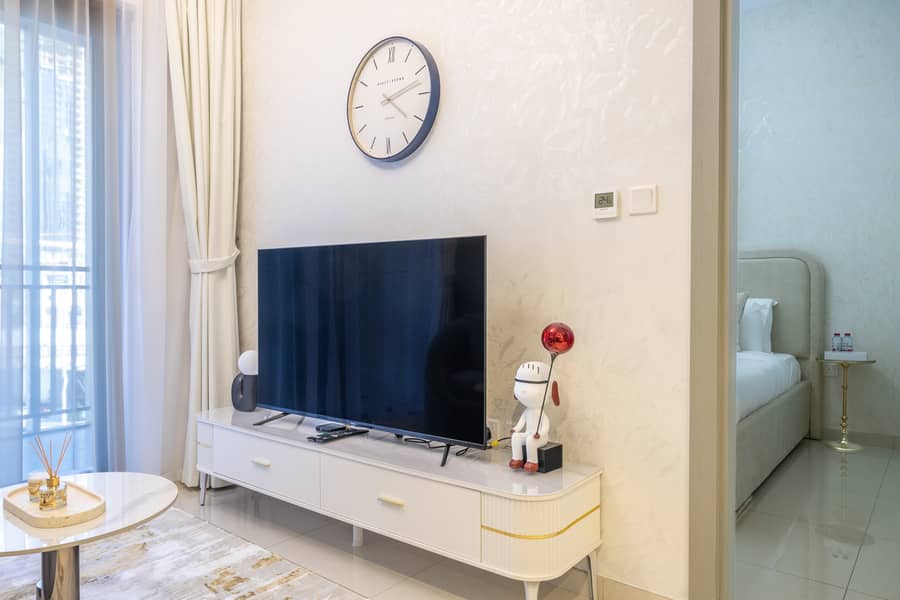 12 7Q5A9325-HDR. jpg