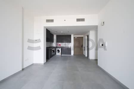 2 Bedroom Flat for Rent in Aljada, Sharjah - DSC05659. jpg