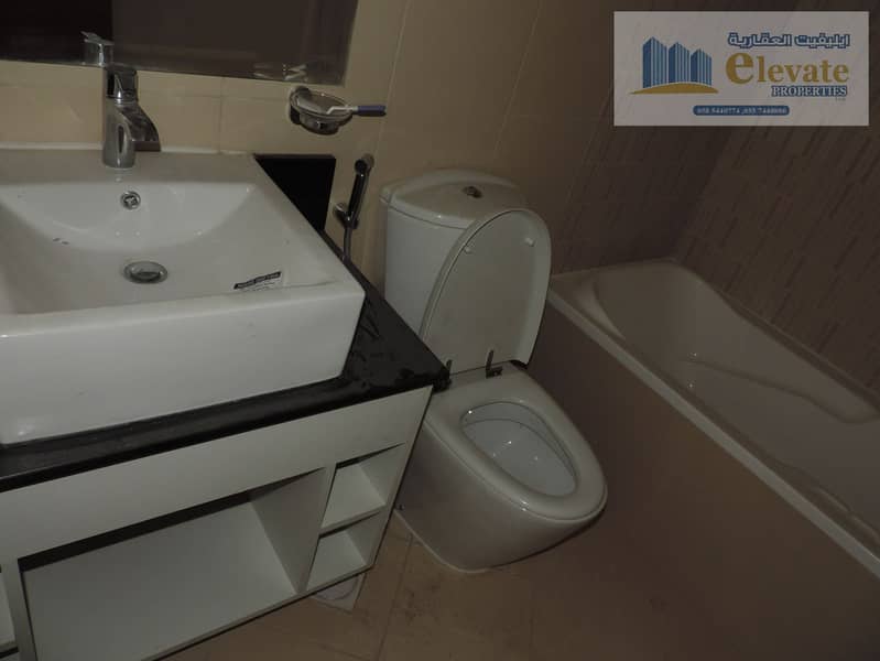 6 0919_1567790566ajman-one-towers-bath-ajman-properties_. jpg