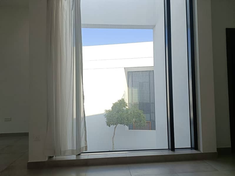 16 WhatsApp Image 2024-11-26 at 10.33. 59. jpeg