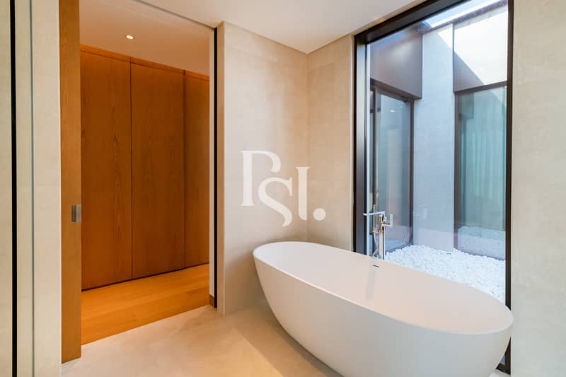 8 saadiyat-lagoons-saadiyat-island-abu-dhabi-bathroom (6). JPG