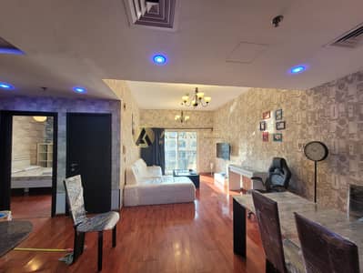 Fully Furnished | Spacious Unit | Close To Mall