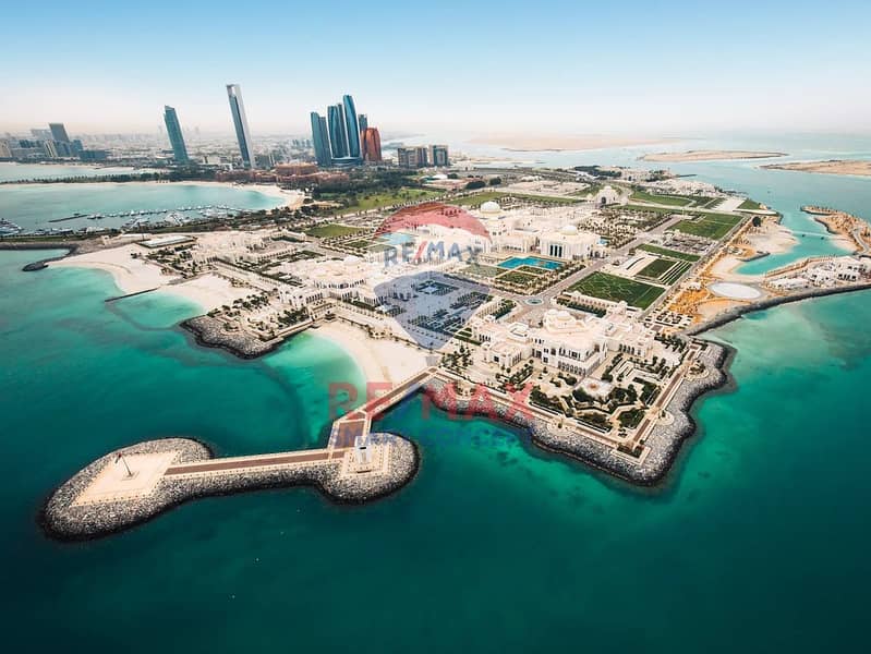 7 Qasr Al Watan - Aerial Shot. jpg
