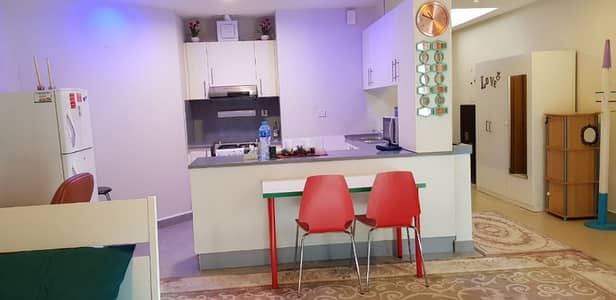 Studio for Rent in Barsha Heights (Tecom), Dubai - 2 minutes to Metro Fully Furnished STUDIO with 1 Parking Next to Swimming Pool Studio for Rent in Barsha Heights (Tecom), Dubai - 2 minutes to Metro Fully Furnished STUDIO with 1 Parking Next to Swimming Pool