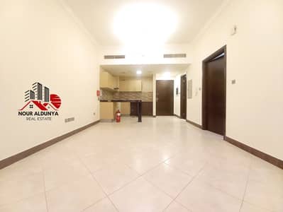 12 CHEQUES - SPACIOUS 2BHK WITH BIG BALCONY - RENT 80K - OPEN VIEW - GYM + SWIMMING + CAR PARKING FREE - FAMILY BUILDING