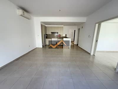 Vacant| 4 Bedroom+Maid's| Corner Unit
