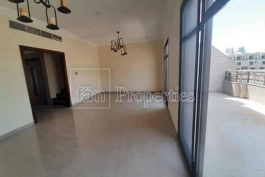 4 5 BEDROOM PLUS MAID ROOM WITH ELEVATOR