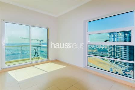 Canal View | Large Balcony | Available Now Canal View | Large Balcony | Available Now