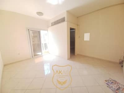 Studio for Rent in Al Nabba, Sharjah - 450 SQFT STUDIO FLAT NEAR NMC HOSPITAL IN JUST 15K NO DEPOSIT