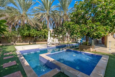 Exclusive Beautiful Large Plot Private Pool