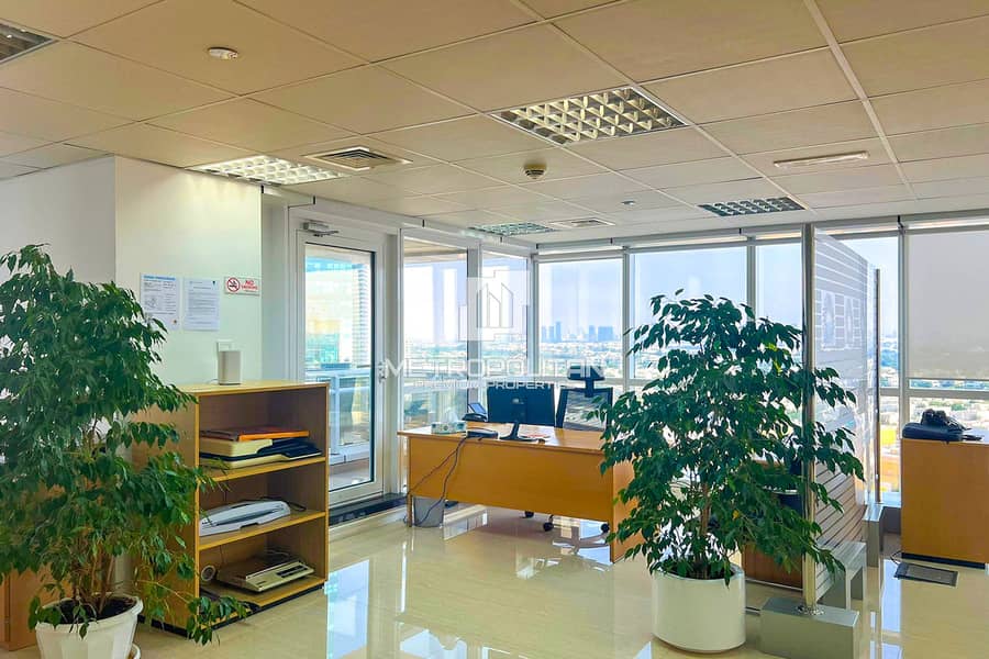 Combined Office Space I Prime Location | Fitted